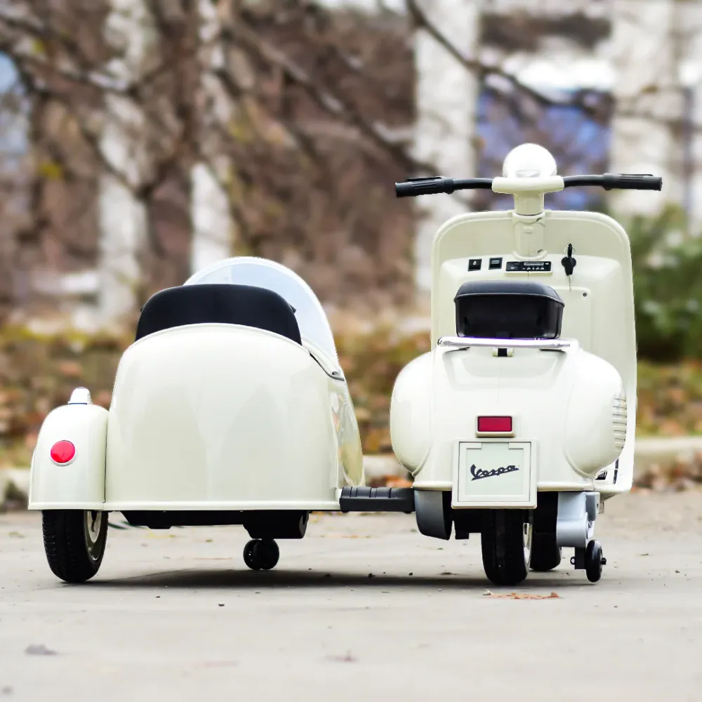 Vespa scooter for to barn 3-9 år - med revers