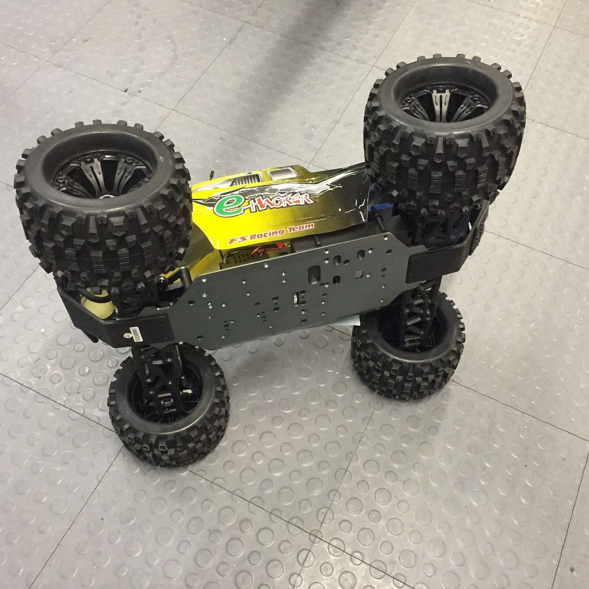 E-Hacker 4x4 Børsteløs Monster-Truck 1:8 – 80 km/t RC Bil
